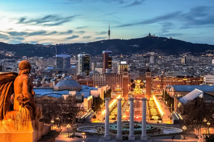 Barcellona vista fontana Montjuic