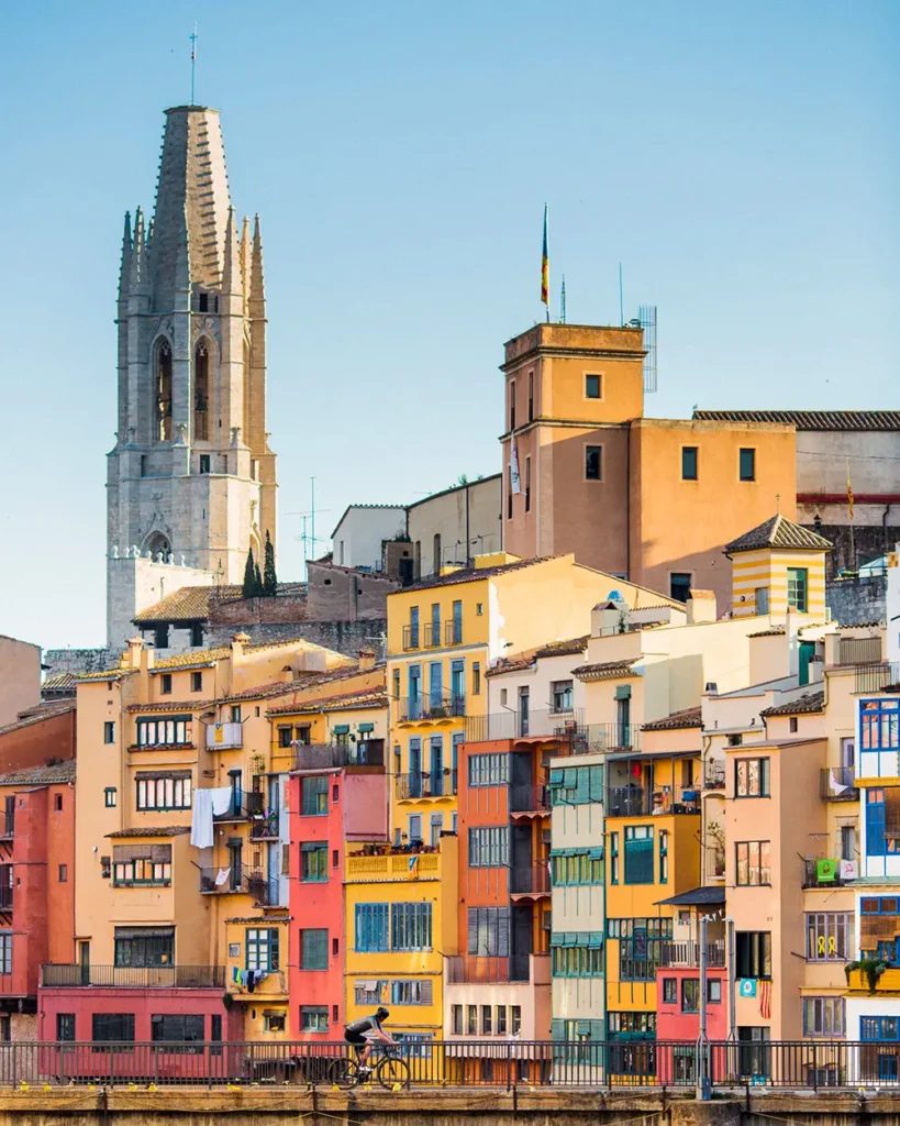Cases penjades Girona