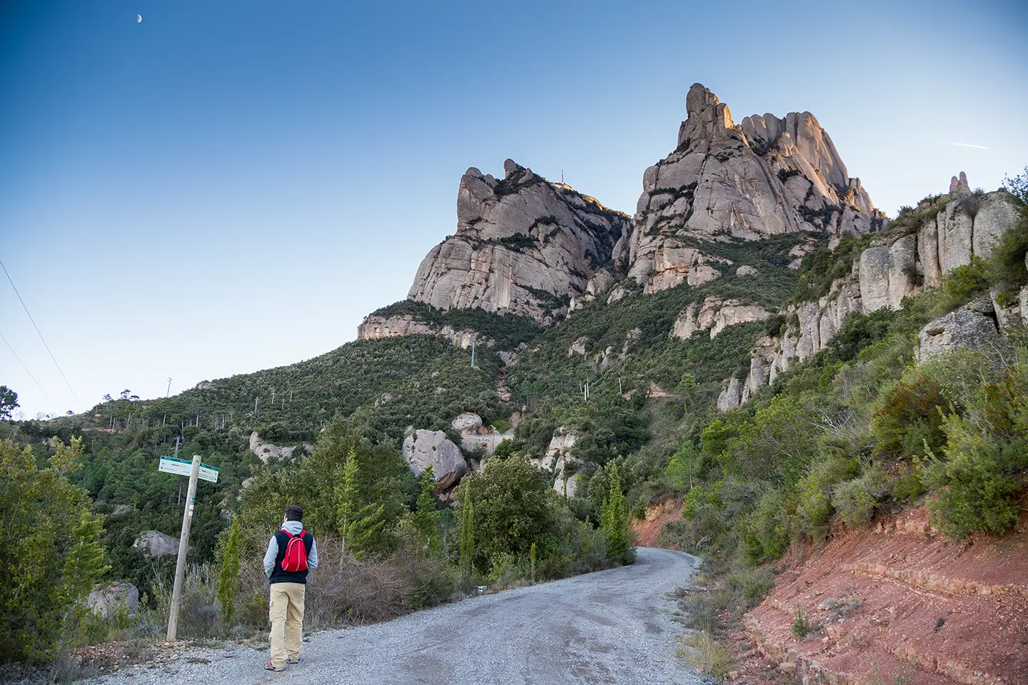 Camí de Sant Jaume vista di Montserrat